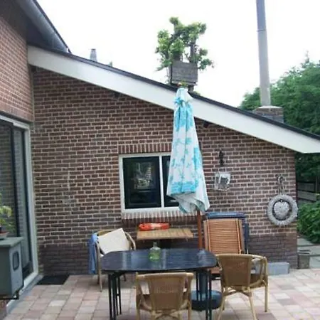 Het Boenhok Logies 게스트하우스