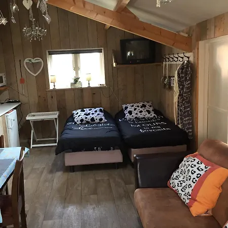 Het Boenhok Logies 3*