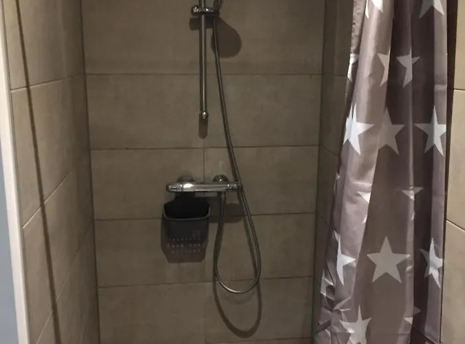 Het Boenhok Logies 3*