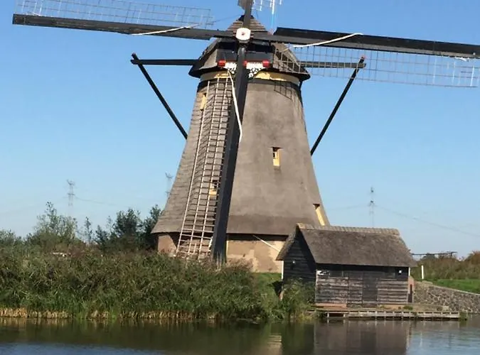 Het Boenhok Logies 3* Lekkerkerk