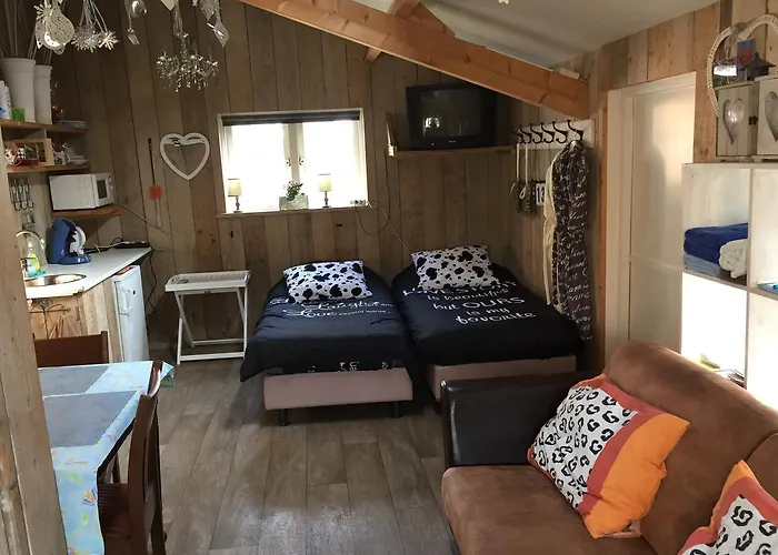 Het Boenhok Logies 3*