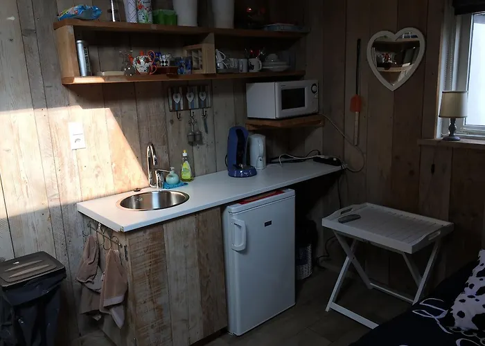 Het Boenhok Logies 3*