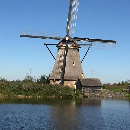 Het Boenhok Logies *